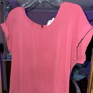 Pink Rose Women's Coral-Pink Short Sleeve Scoop Neck Blouse zipper in back